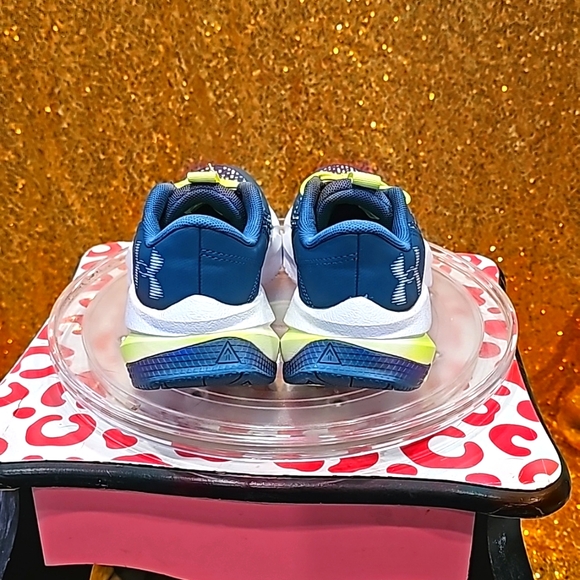 C Under Armour BPS Scramjet 5 Running Shoes Size 1Y Teal/Green/White - Picture 4 of 8